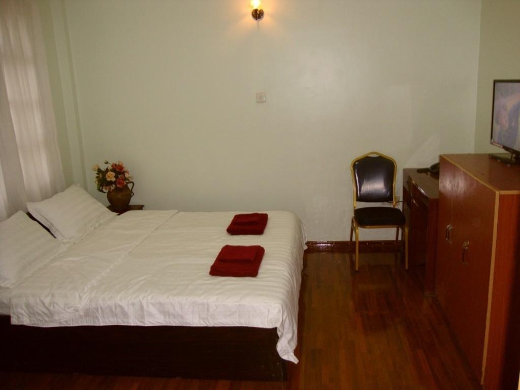 יאנגון Majesty Hotel חדר תמונה